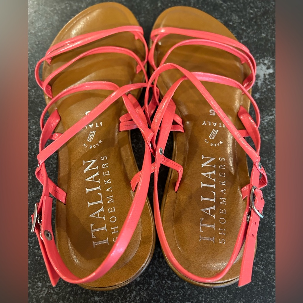 Italian shoemakers coral sandals!